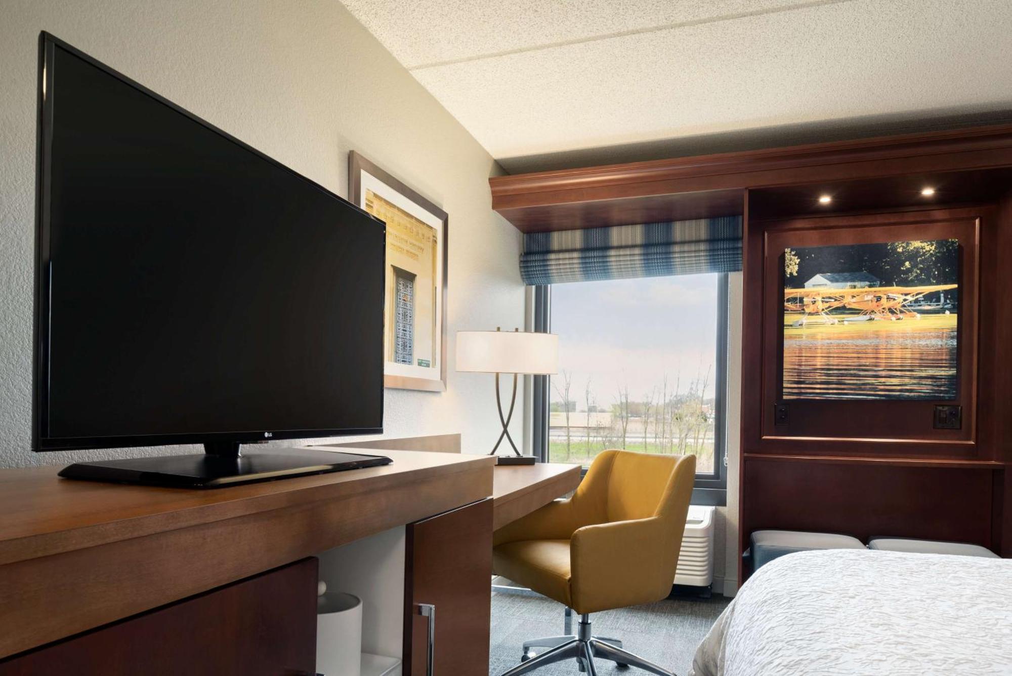 Hampton Inn Appleton-Fox River Mall Area Luaran gambar